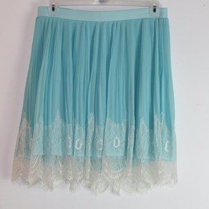 Torrid Turq Chiffon Lace Skater Skirt pleated Size 12